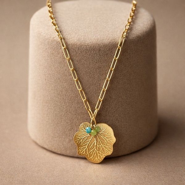 Verdant Leaf Charm Necklace