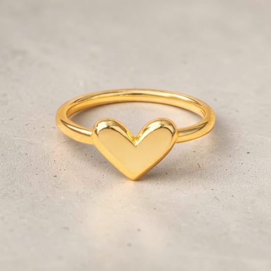 Amora Heart Ring